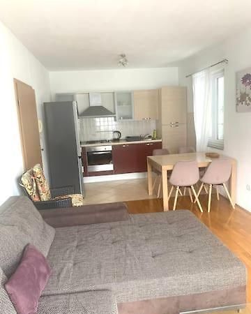 Apartman S & S Makarska Eksteriør bilde